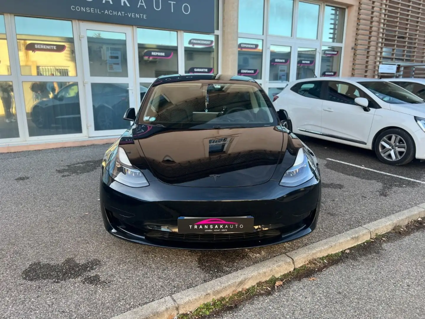 Tesla Model 3 Standard Plus Schwarz - 2