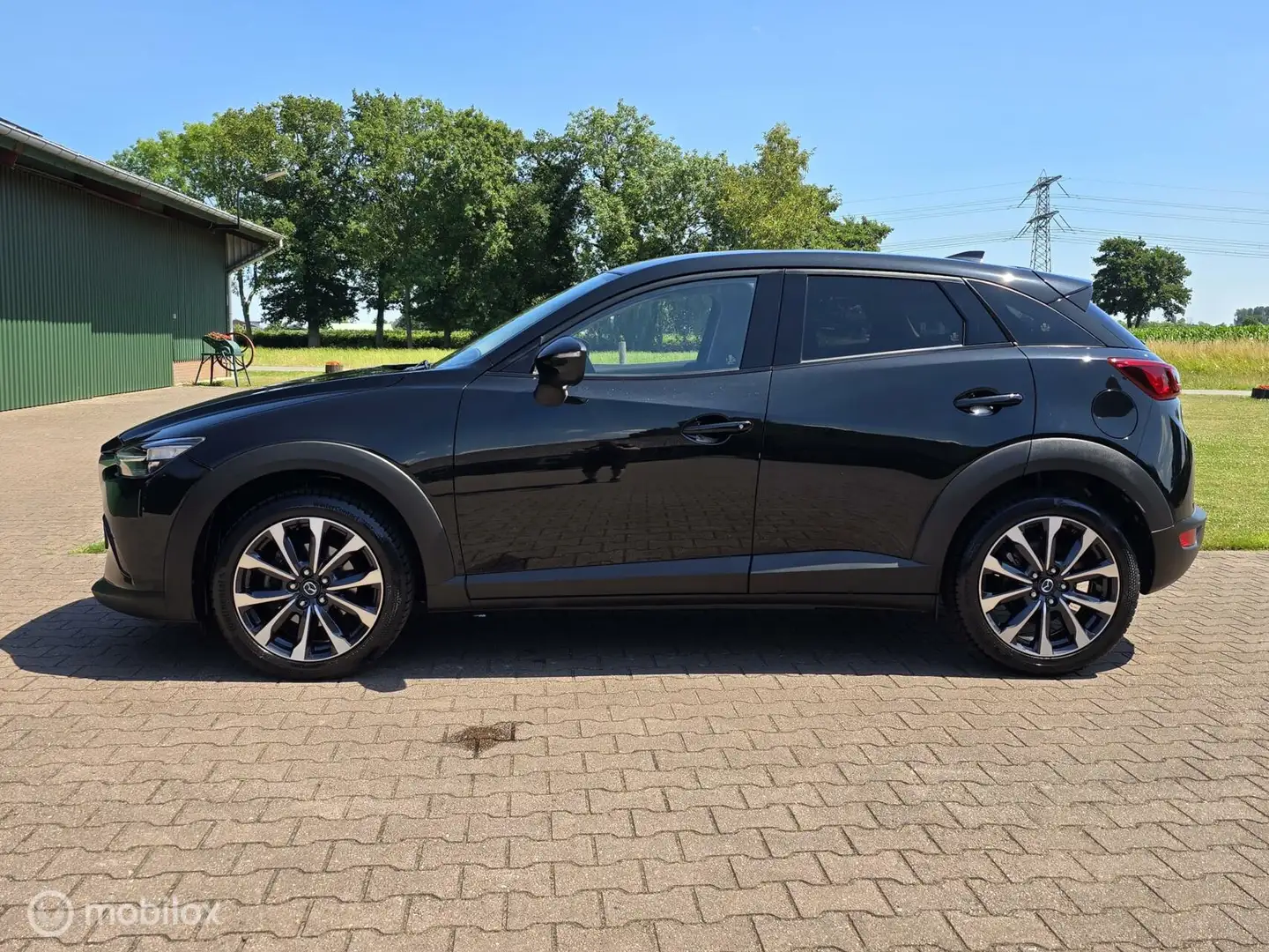 Mazda CX-3 2.0 SkyActiv-G 120 Sport Selected/NAVI/18 INCH Zwart - 2