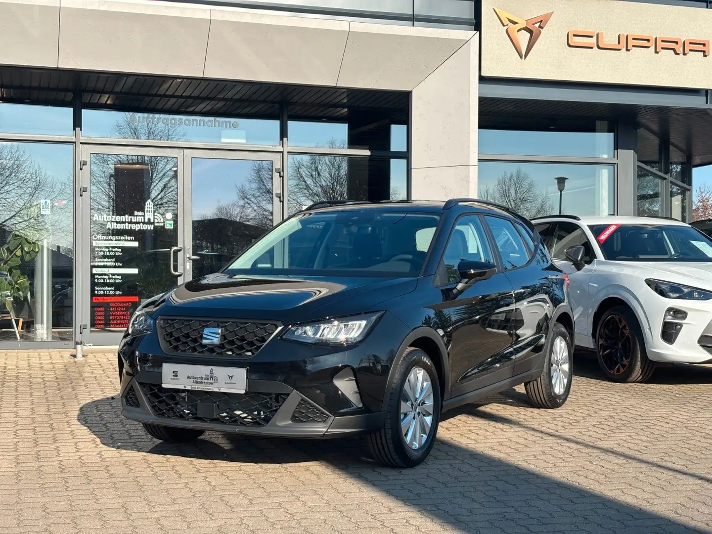 SEAT Arona Reference 1.0 TSI AHK-Vorb. WINTERPAKET LM Negro - 2
