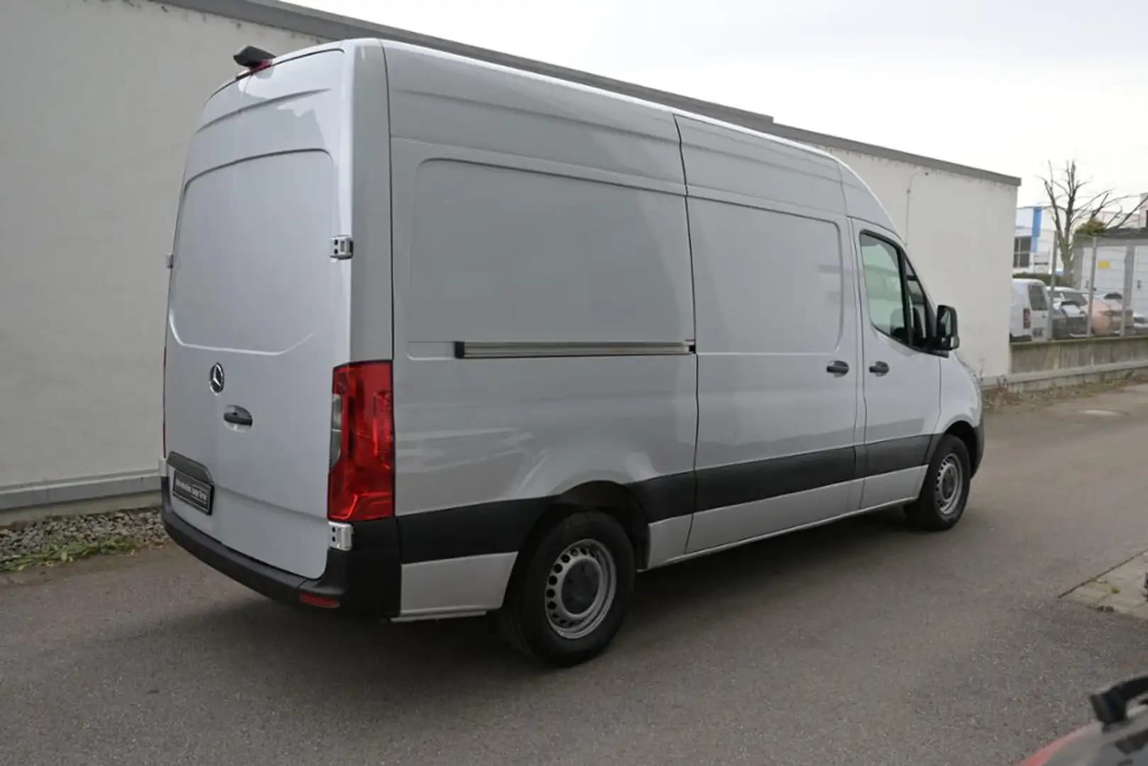 Mercedes-Benz Sprinter 315 CDI KA HD Mittel Klima 3-Sitze Kamera Silber - 2
