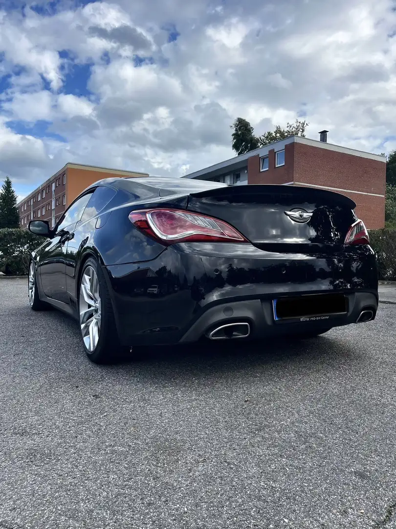 Hyundai Genesis Coupe 2.0T Facelift / TÜV 11/26 - 1