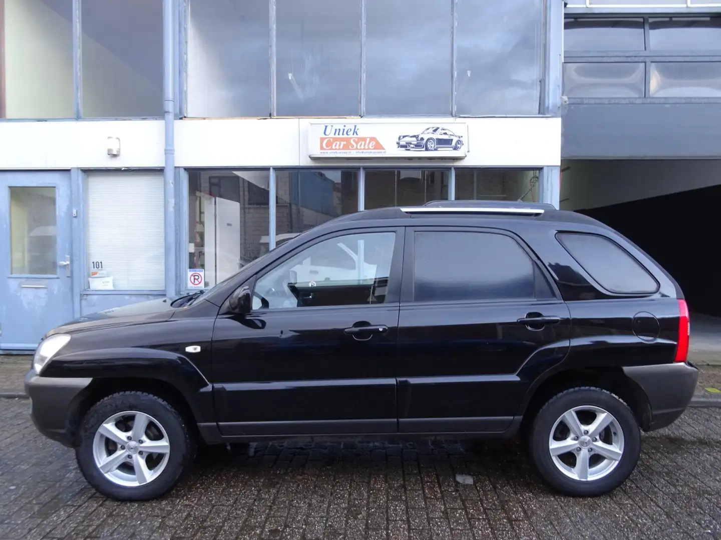 Kia Sportage 2.0 CRDi Executive HR Grijs kenteken - 2