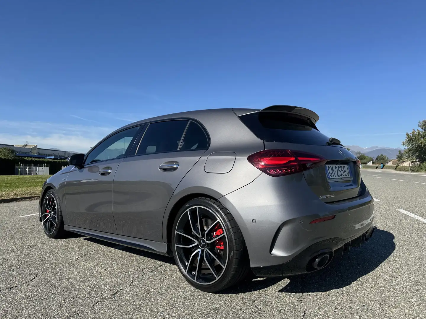 Mercedes-Benz A 35 AMG 4matic ITALIANA UNICO PROPRIETARIO Grigio - 2