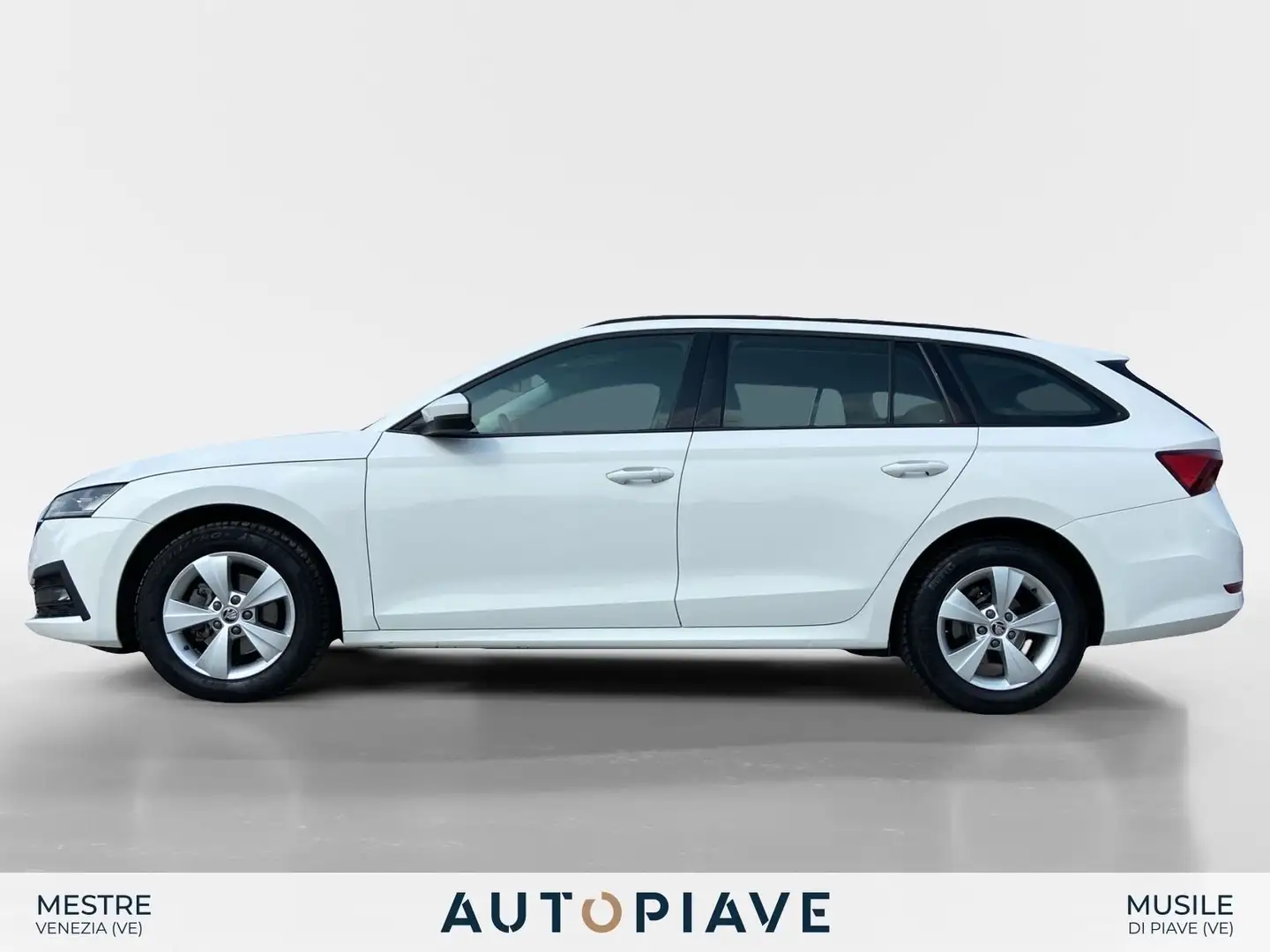 Skoda Octavia 2.0 TDI EVO SCR Wagon Ambition Wit - 2