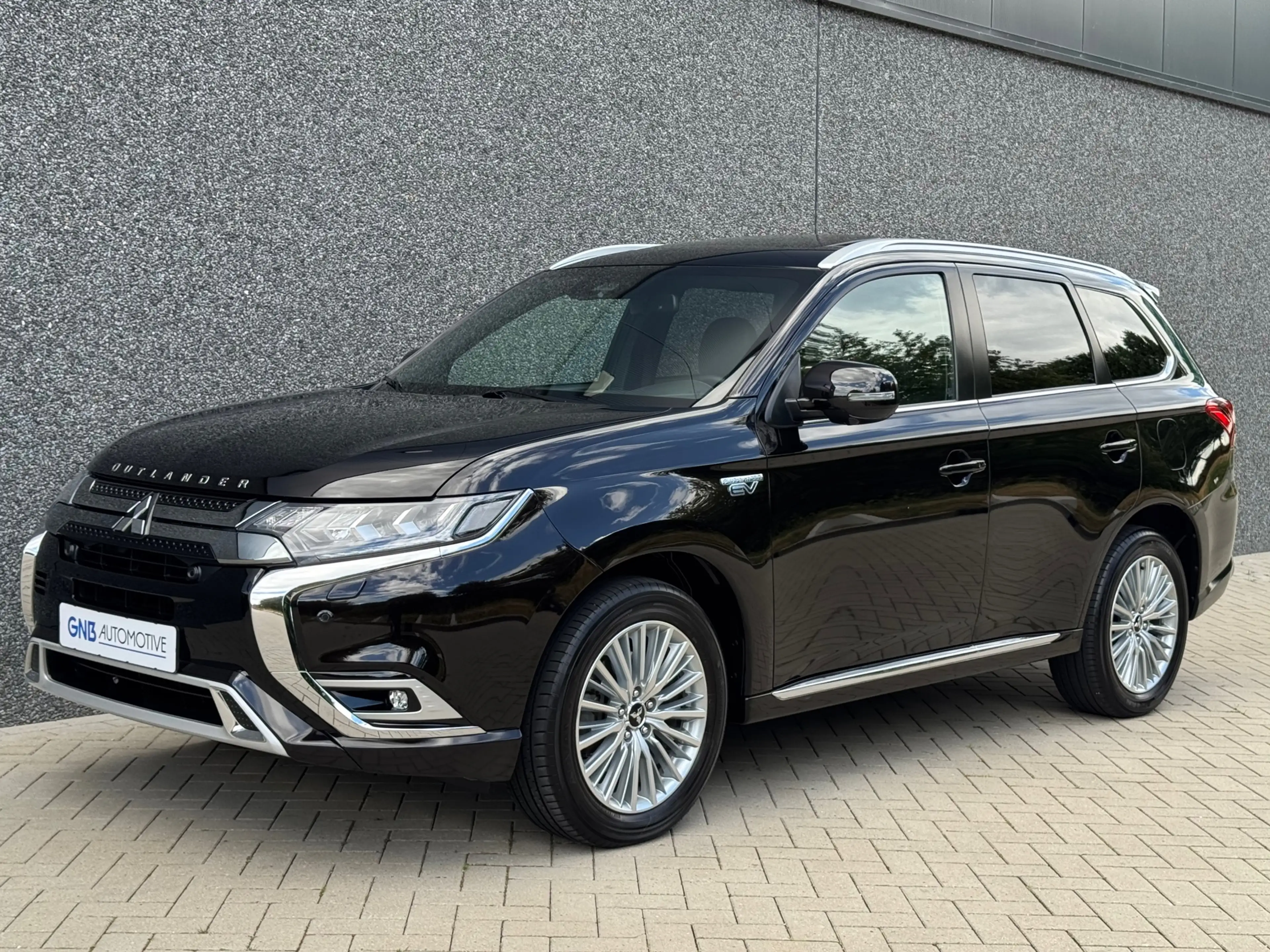 Mitsubishi Outlander 2.4 PHEV Instyle | Schuifdak | Dodehoek assistent — photo 4