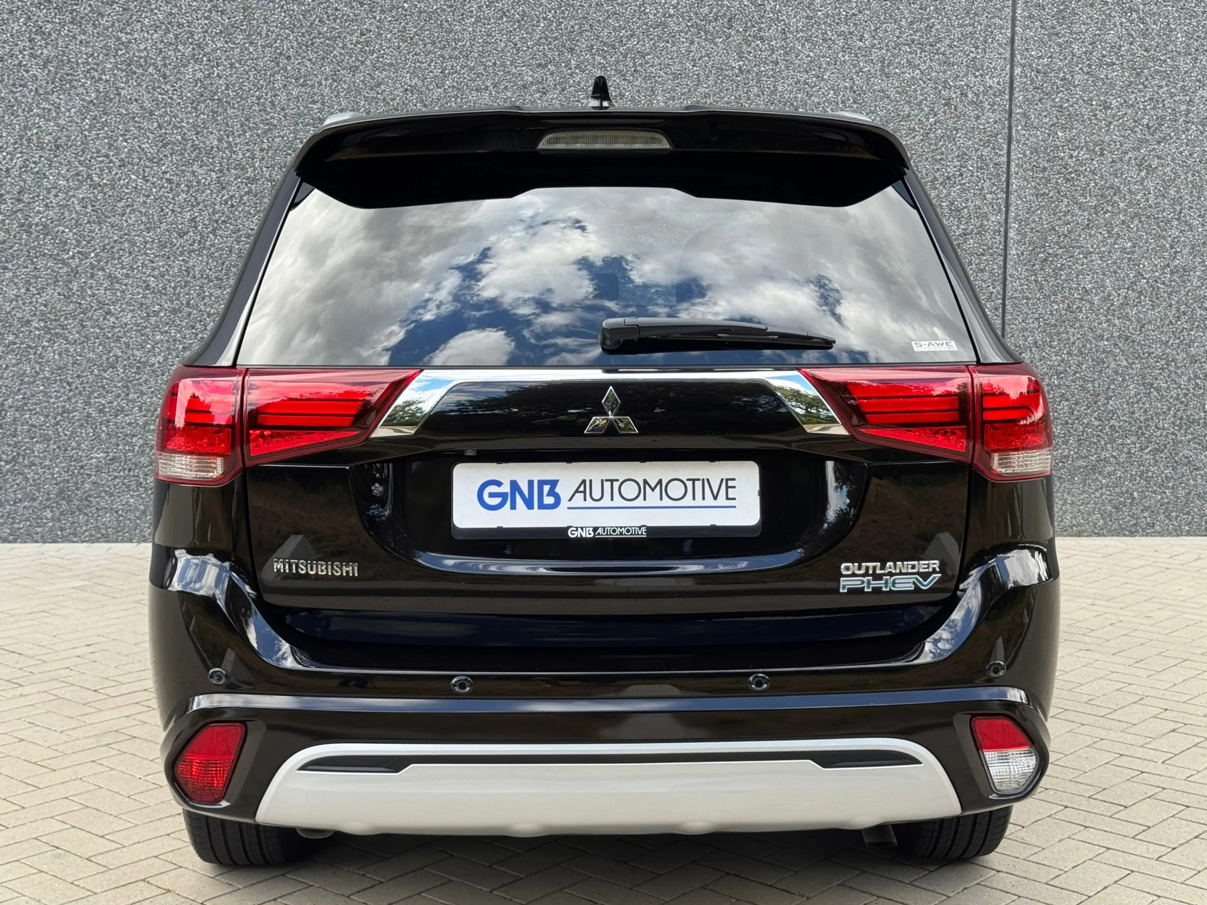 Mitsubishi Outlander 2.4 PHEV Instyle | Schuifdak | Dodehoek assistent — photo 6