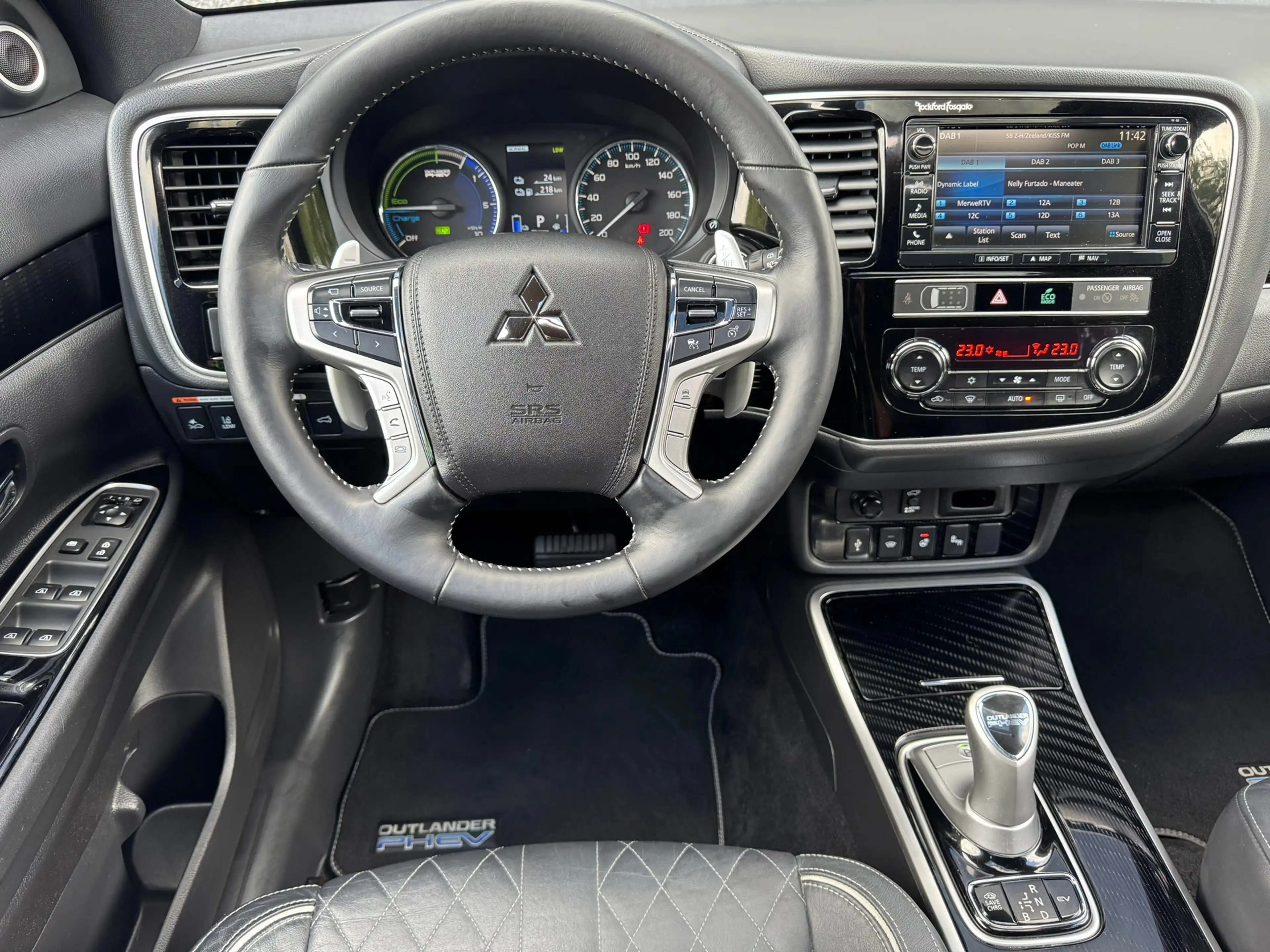 Mitsubishi Outlander 2.4 PHEV Instyle | Schuifdak | Dodehoek assistent — photo 13