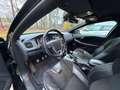Volvo V40 D2 R-Design BTW Zwart - thumbnail 2