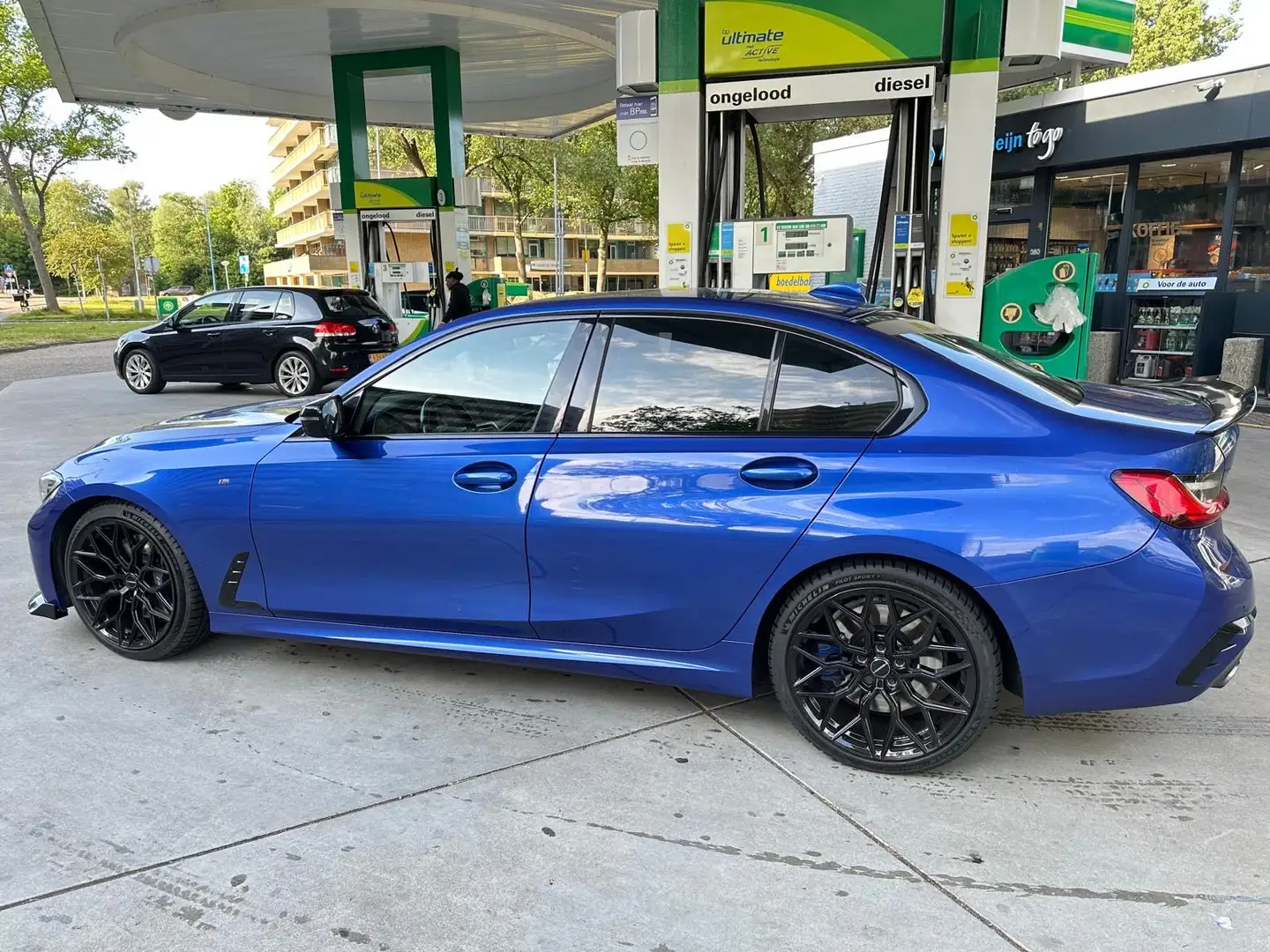 BMW 330 330i Aut. M Sport - 1