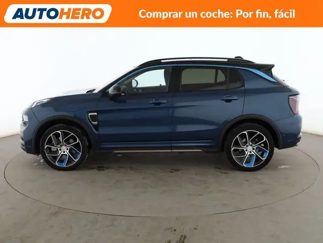 Lynk & Co 01 view 3
