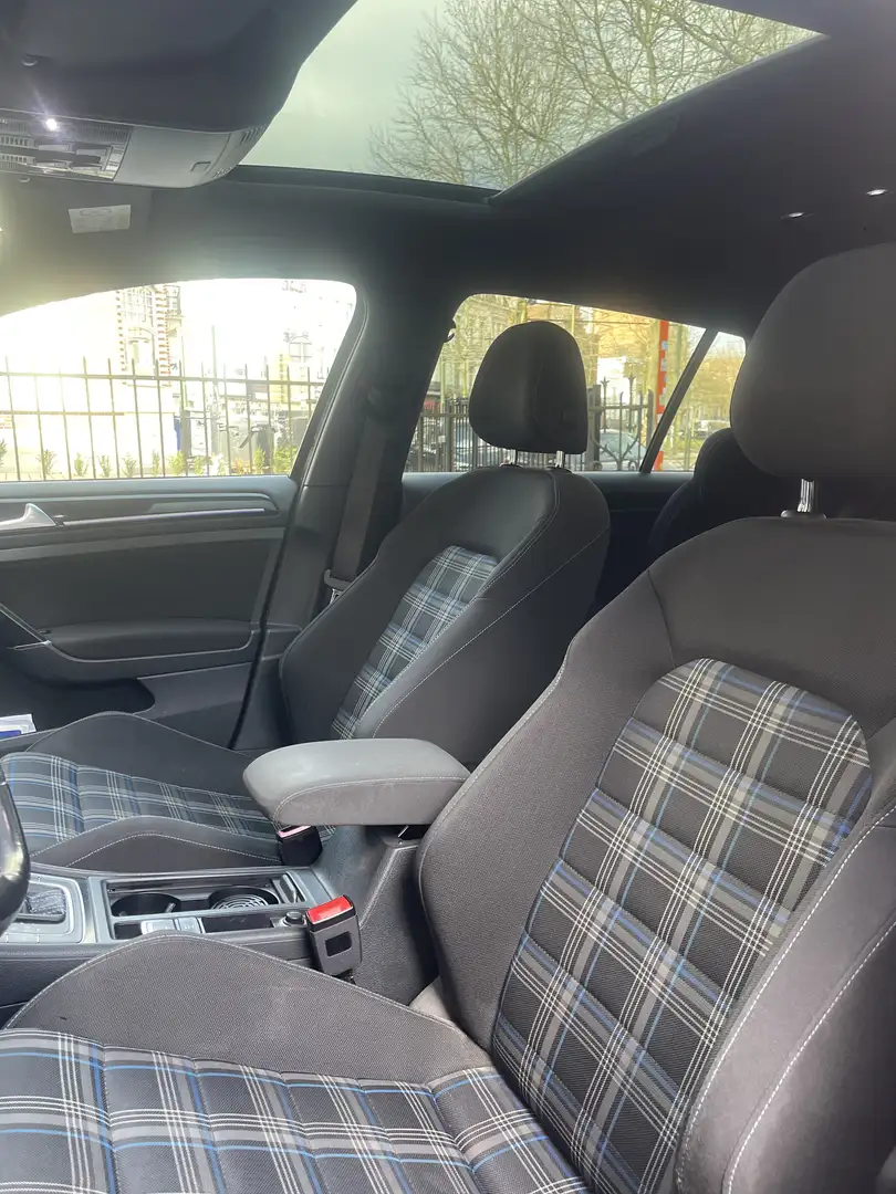 Volkswagen Golf GTE FULL OPTION AUTOMATIQUE TOIT PANORAMIQUE Grijs - 2