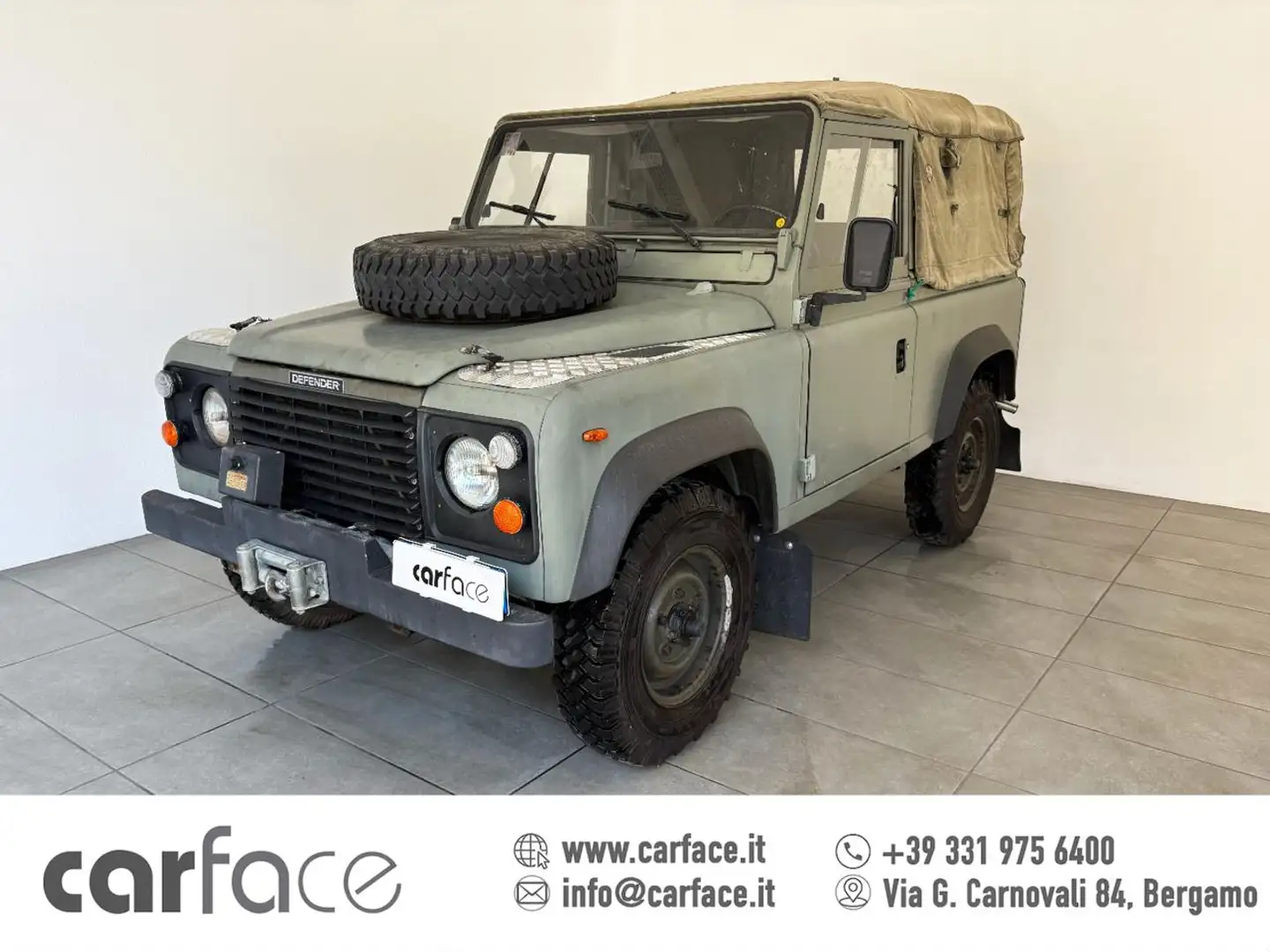 Land Rover Defender 90 diesel Verde - 1