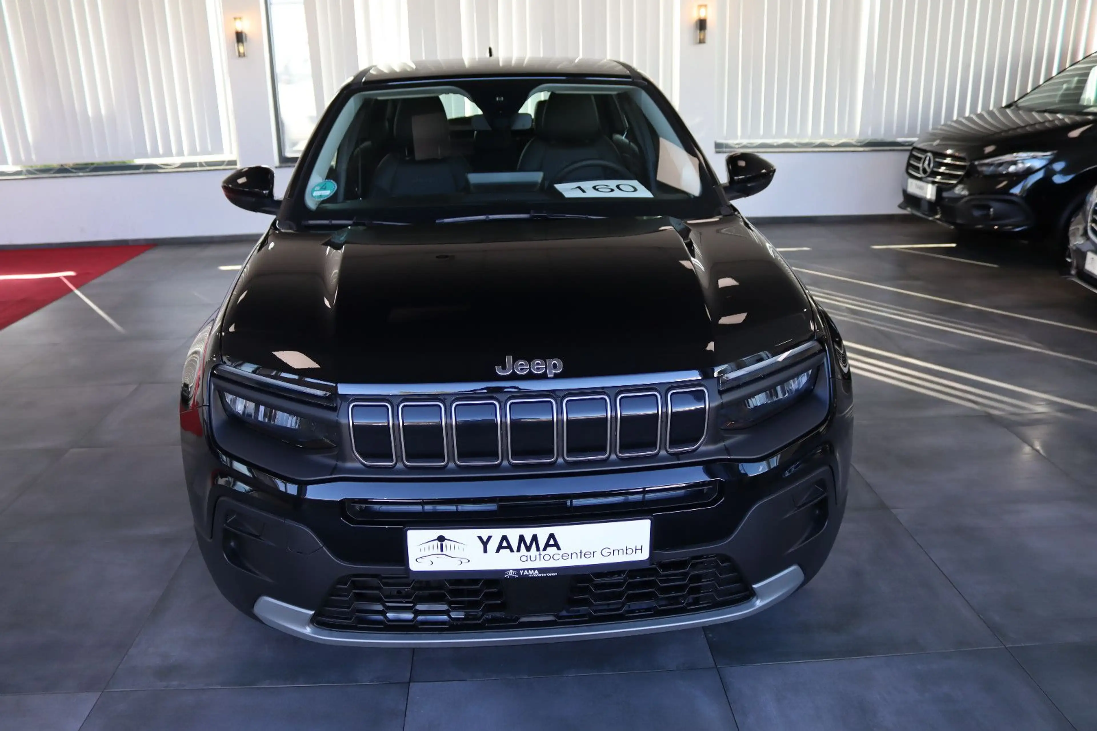 Jeep Avenger 1.2 Altitude * 1.HAND + nur 2TKM * — photo 2