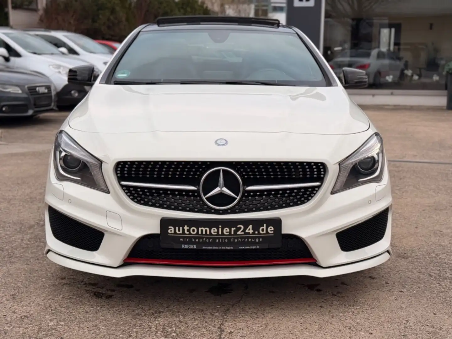 Mercedes-Benz CLA 250 AMG  *Schiebedach*Kamera* Weiß - 2