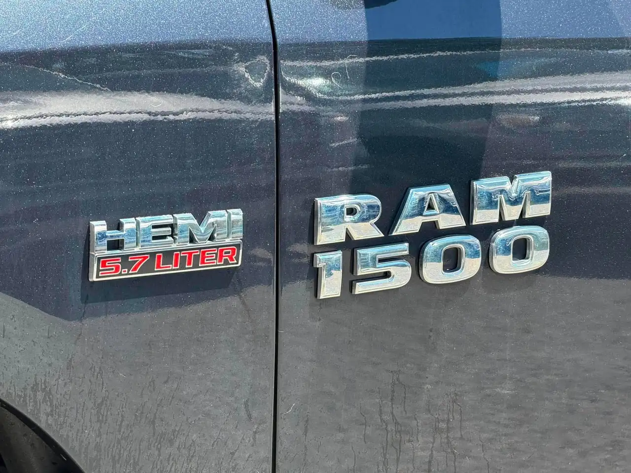 RAM 1500 снимка RAM 1500