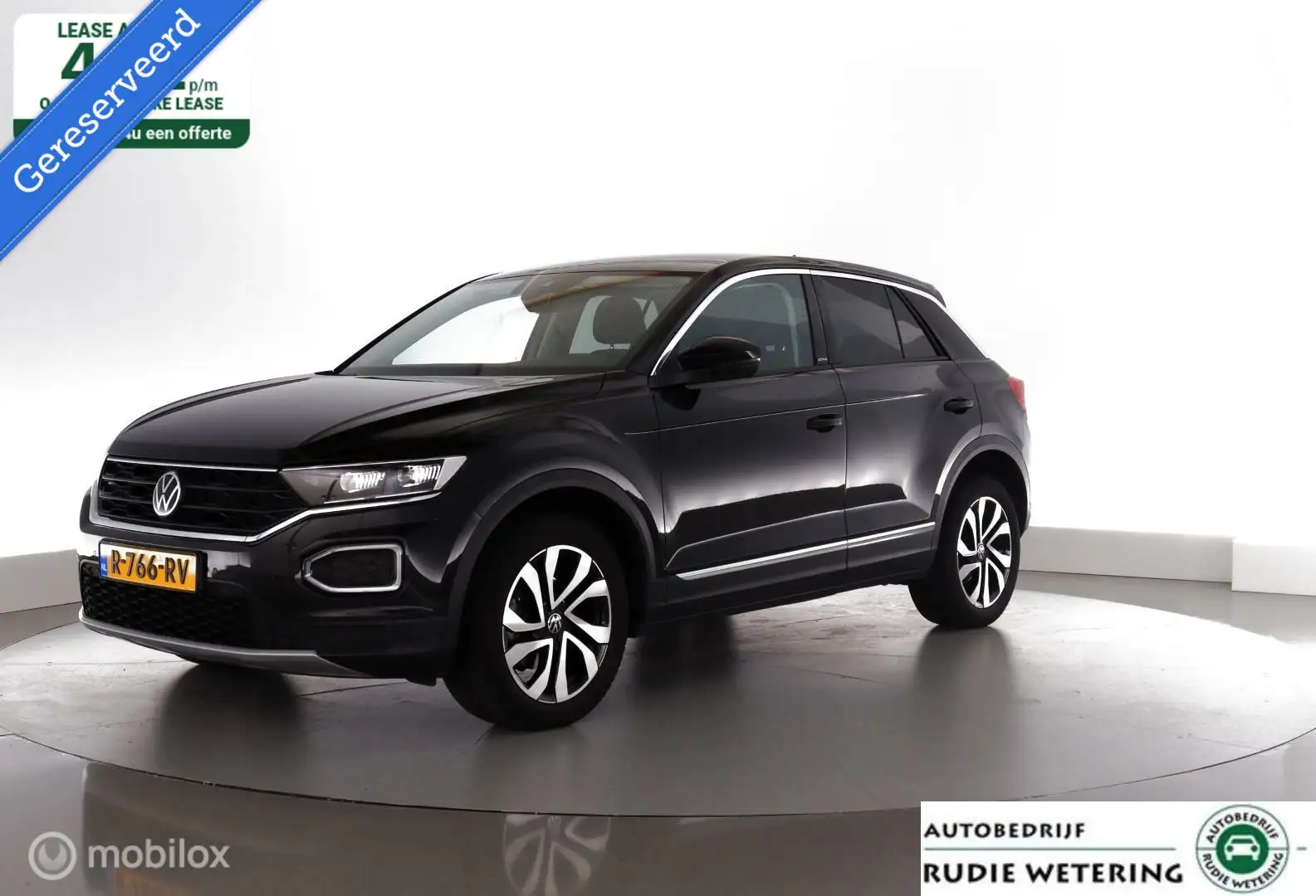 Volkswagen T-Roc 1.5 TSI Automaat Active trekhaak|nav|acc|cam|lmv17 Zwart - 1