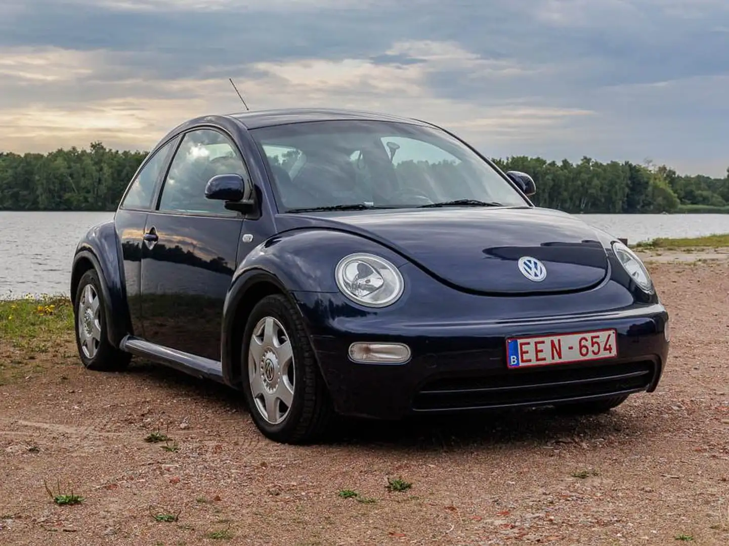 Volkswagen Beetle 1.9 TDI - 66kW (90pk) Bleu - 1