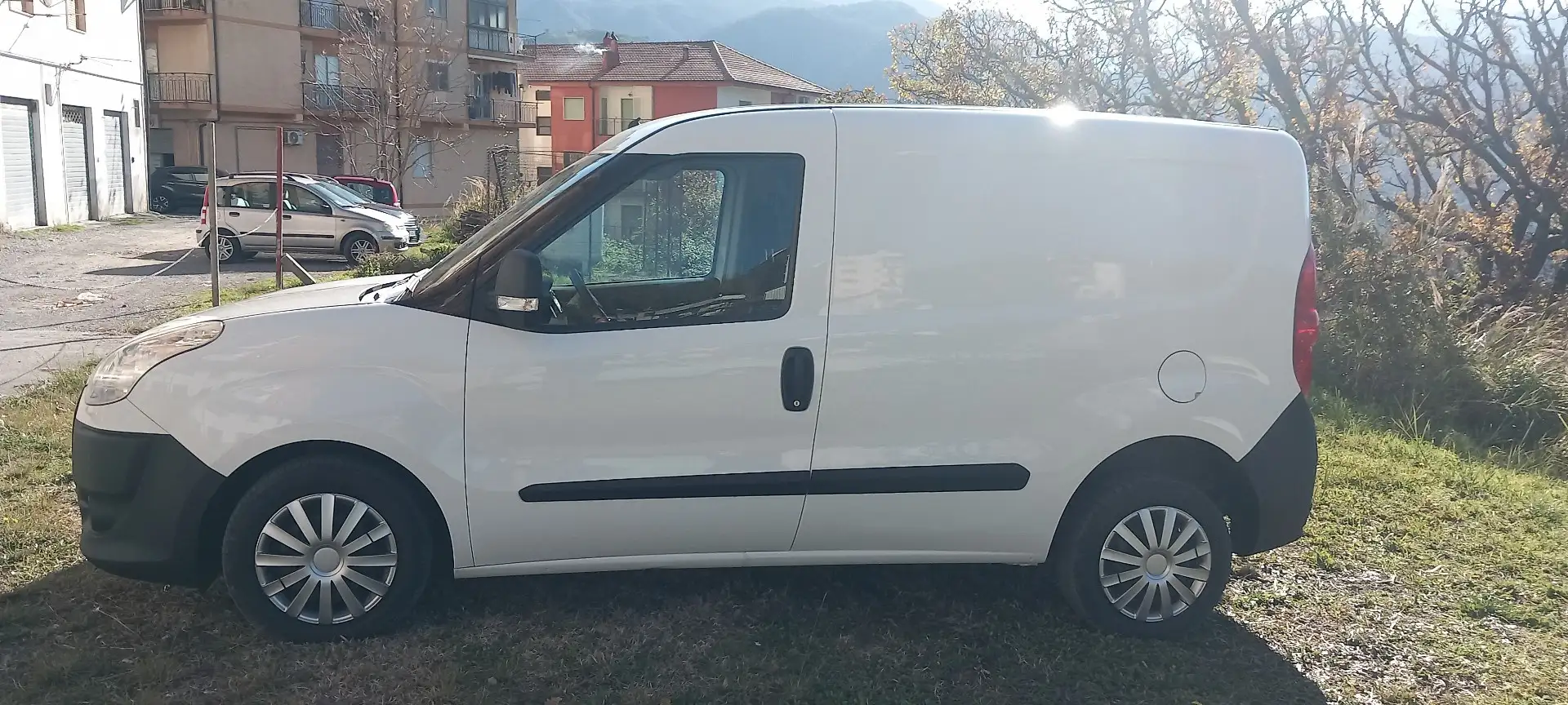 Fiat Doblo 1.3 mjt 16v Emotion - 2