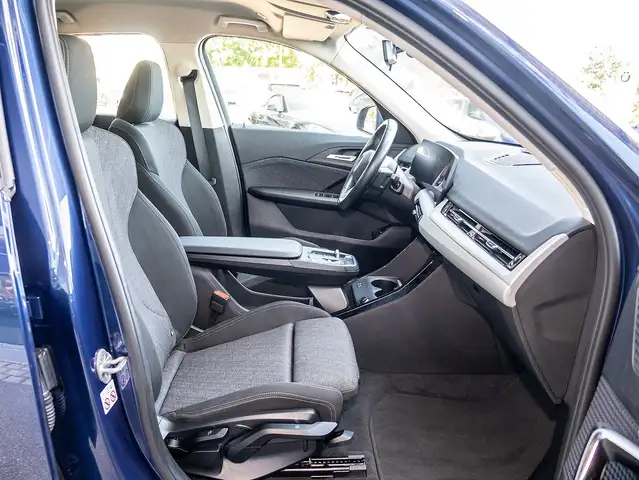 BMW X1 view 5