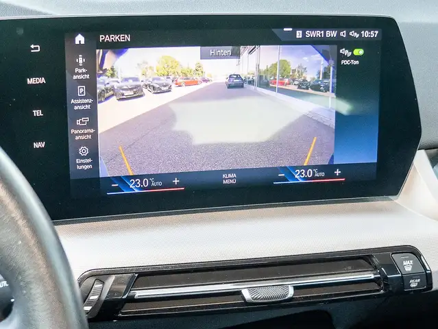 BMW X1 view 9