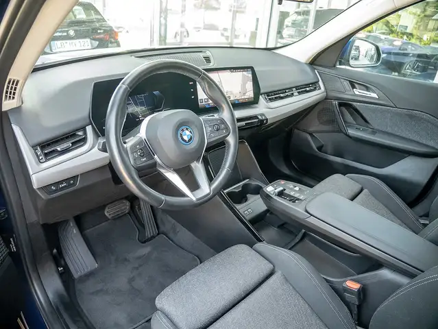 BMW X1 view 4