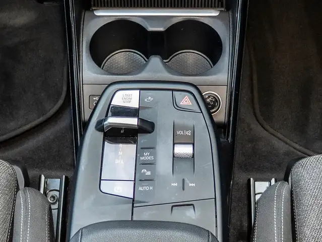 BMW X1 view 10
