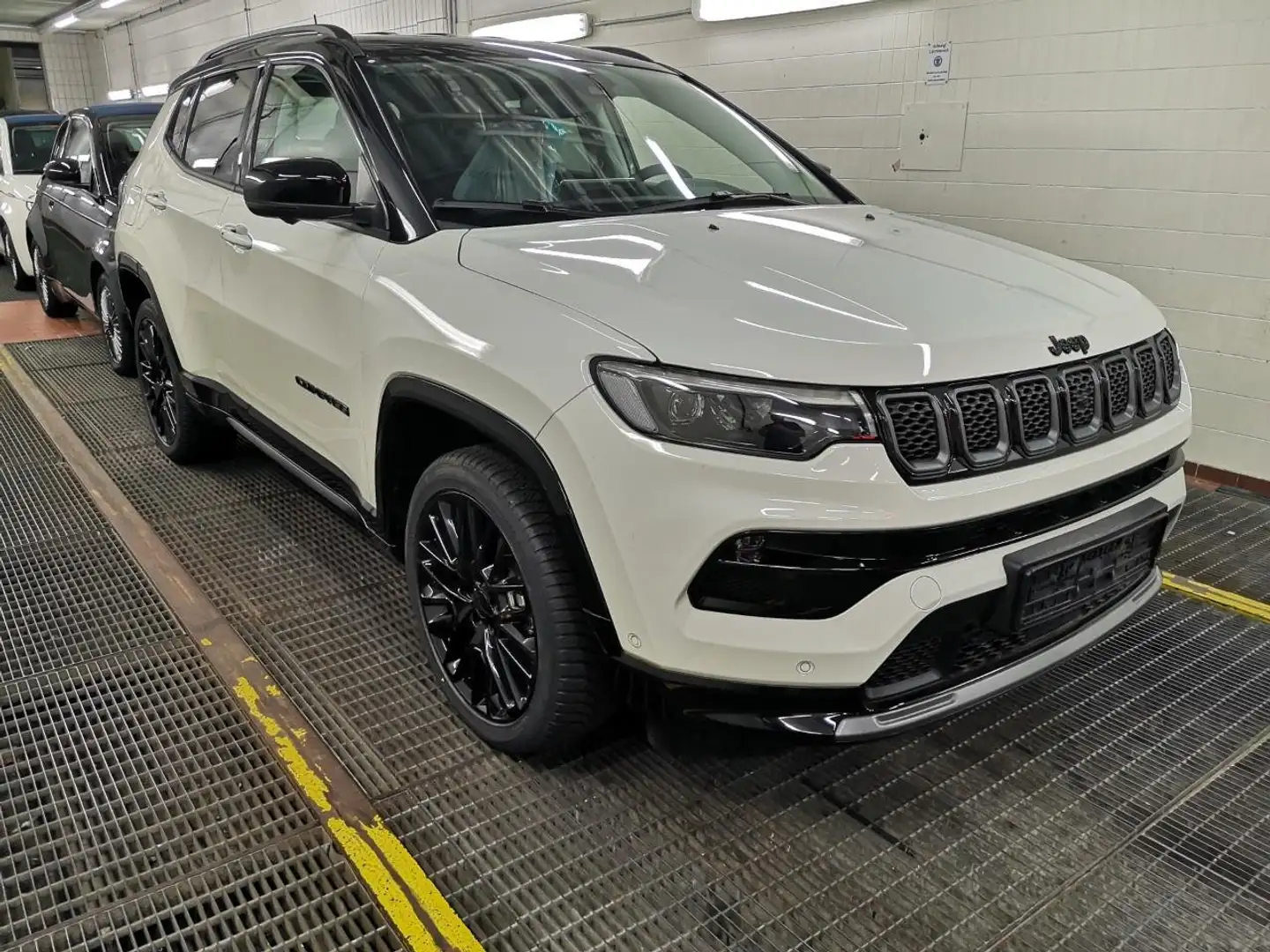 Jeep Compass S Mild-Hybrid FWD 1.5L T4 48V Blanc - 2