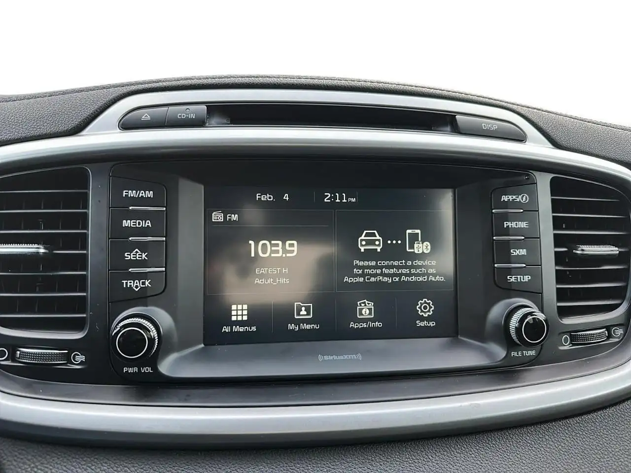 Kia Sorento снимка Kia Sorento