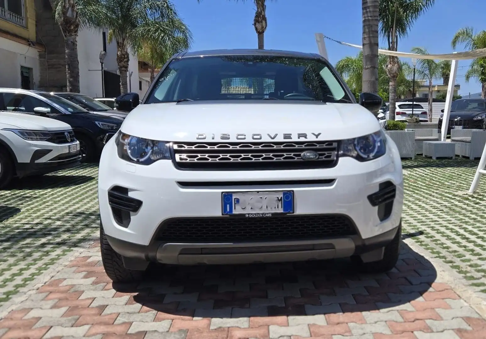 Land Rover Discovery Sport 2.0 td4 Pure awd 150CV Uff Italy Led USB Clima Bianco - 2