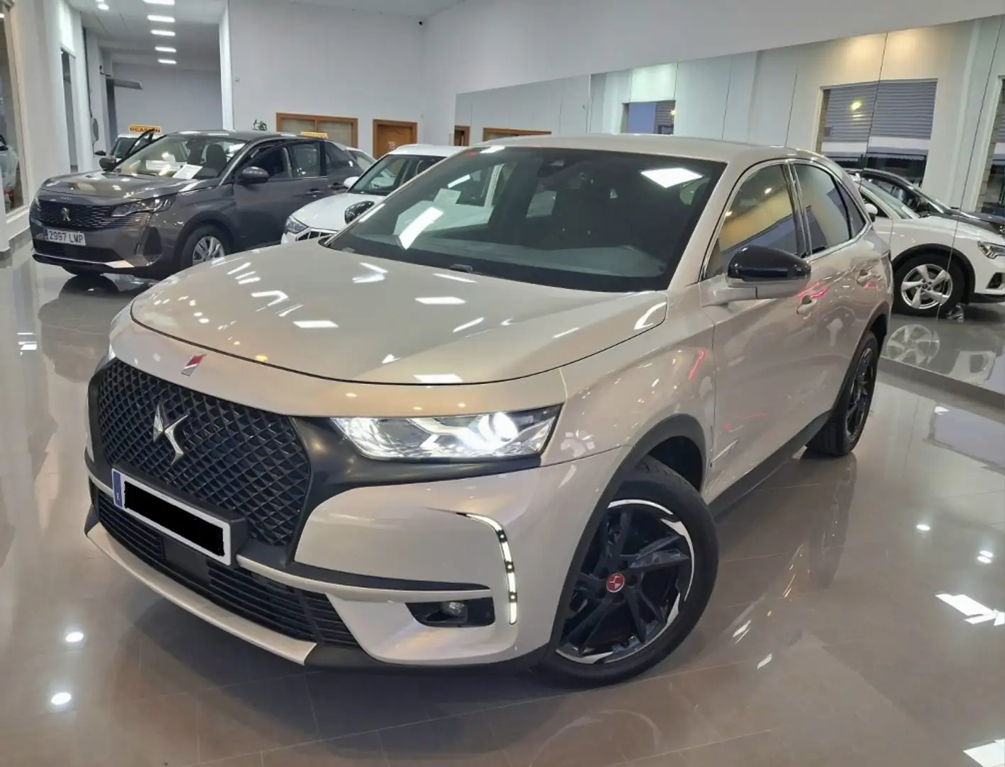 DS Automobiles DS 7 Crossback 1.5BlueHDi Performance Line + Aut. Gris - 1