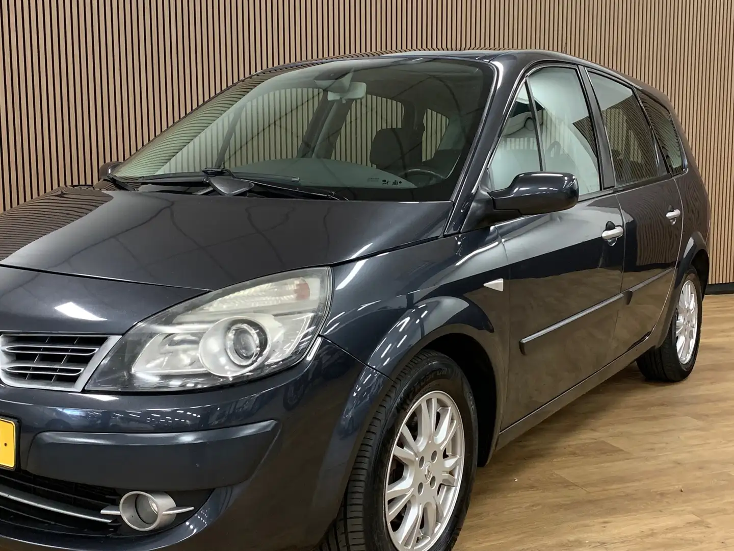 Renault Grand Scenic 1.6-16V Sélection Business|Opendak|Navigatie| Grijs - 2