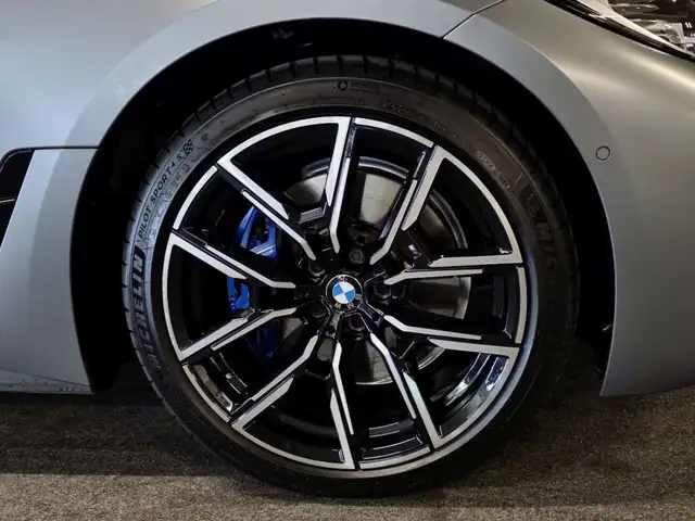 BMW 440 M i GRANCOUPE XDRIVE NEW MODEL SPORT SITZE HARMAN
