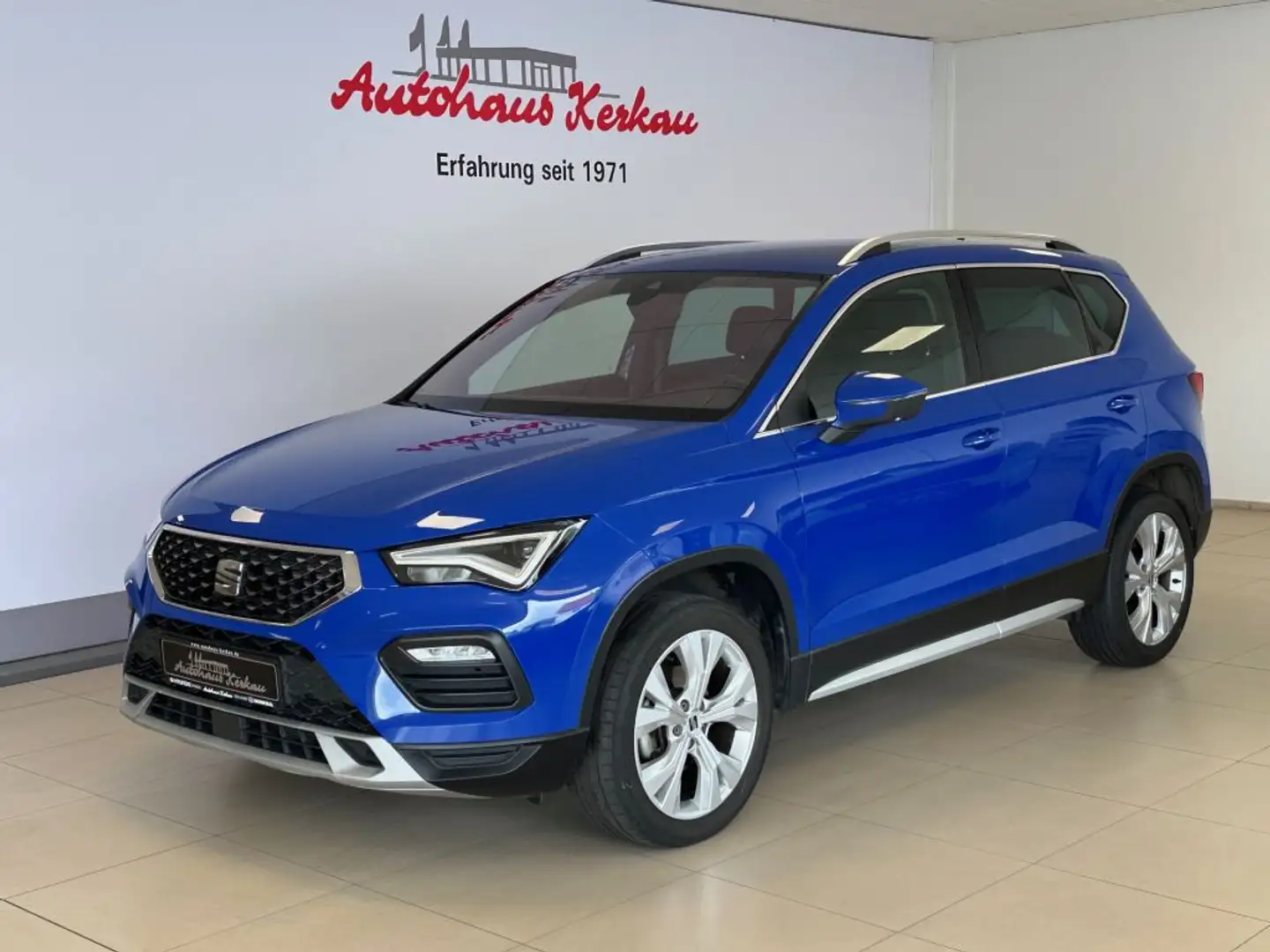 SEAT Ateca 1.5 TSI ACT DSG Xperience+ 8-fach bereift +Carply+ Blau - 1