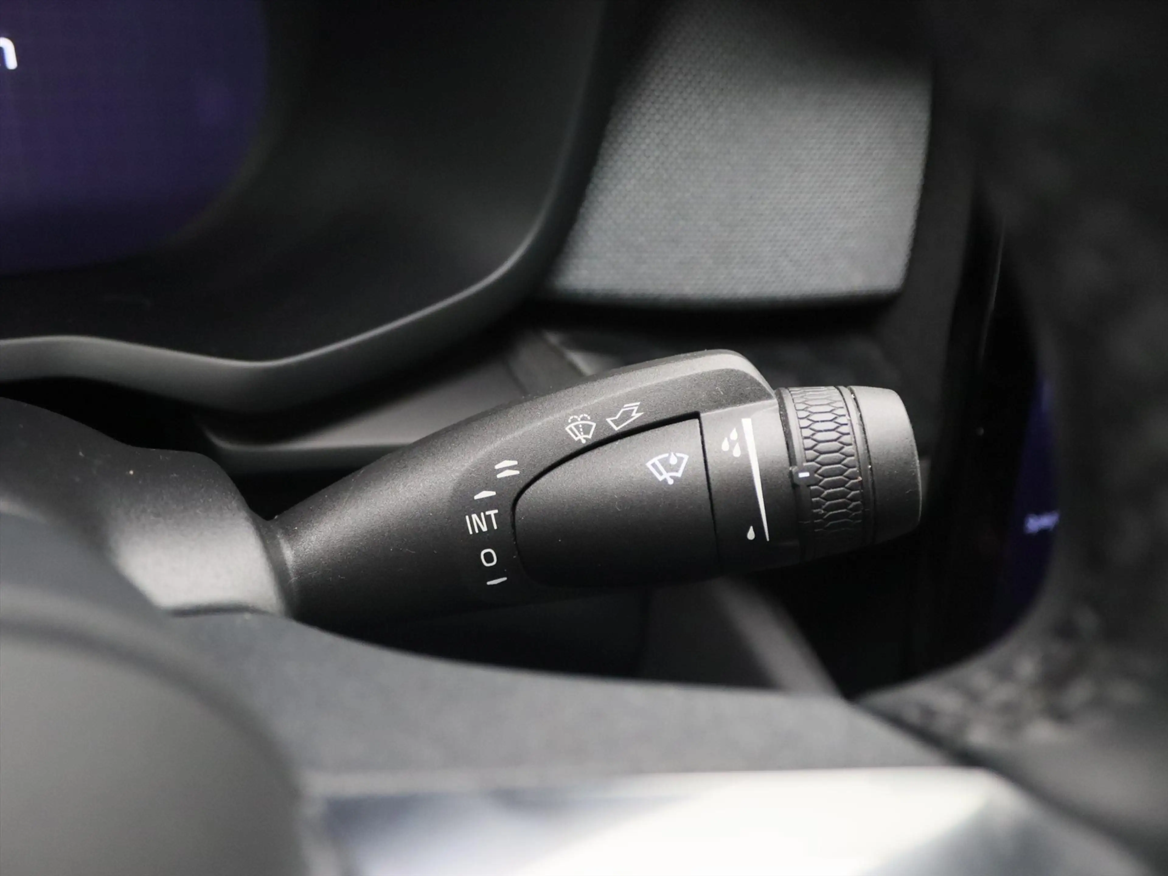 Polestar 2 Long Range Single Motor 231PK 93% SoH [ PILOT PACK — photo 25