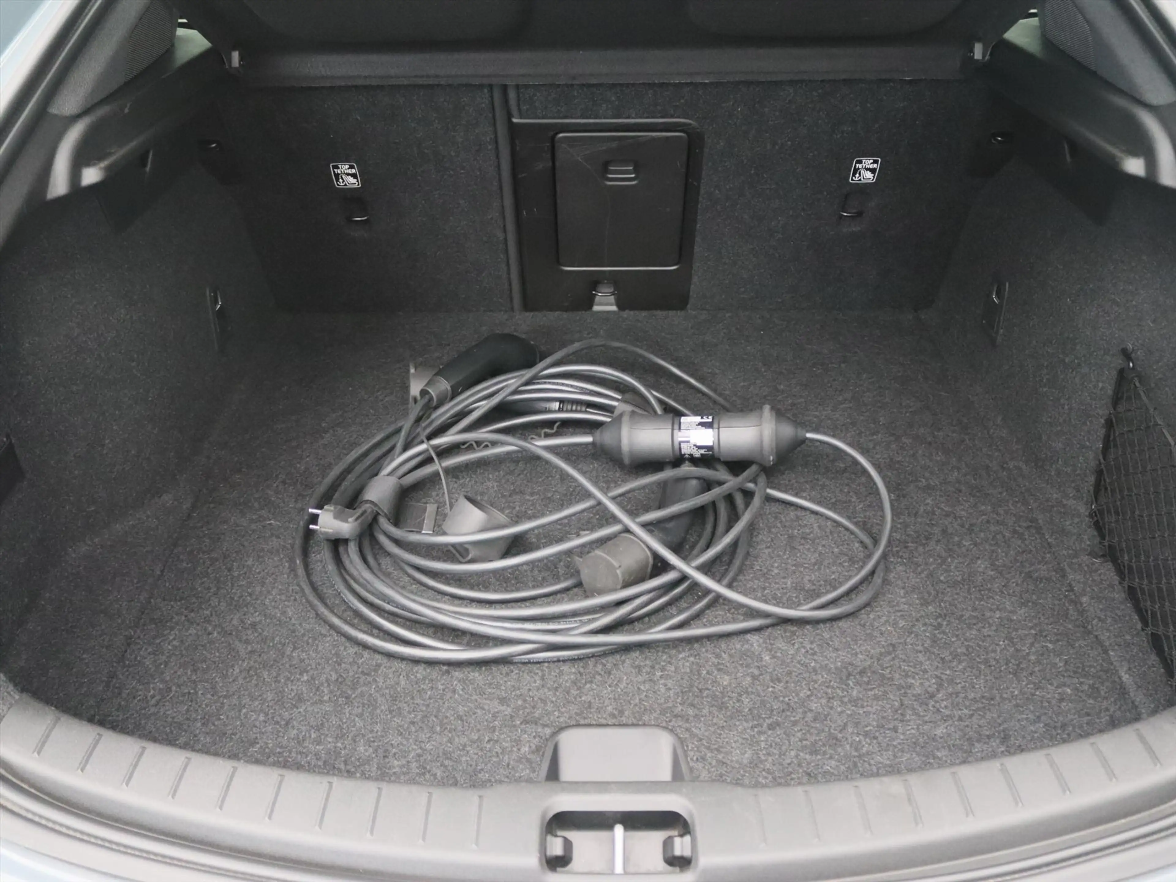 Polestar 2 Long Range Single Motor 231PK 93% SoH [ PILOT PACK — photo 41