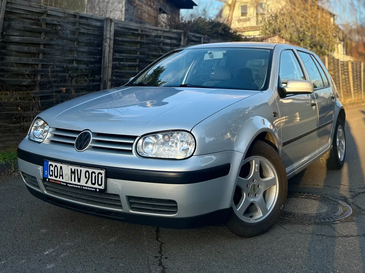 Volkswagen Golf 1.4 Comfortline - 1