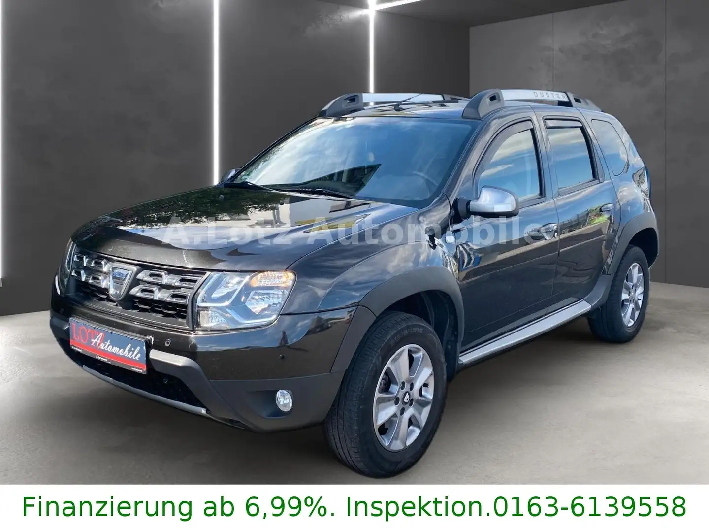 Dacia Duster I Basis 4x2 Schwarz - 1