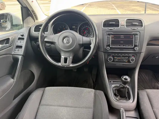 Volkswagen Golf view 15