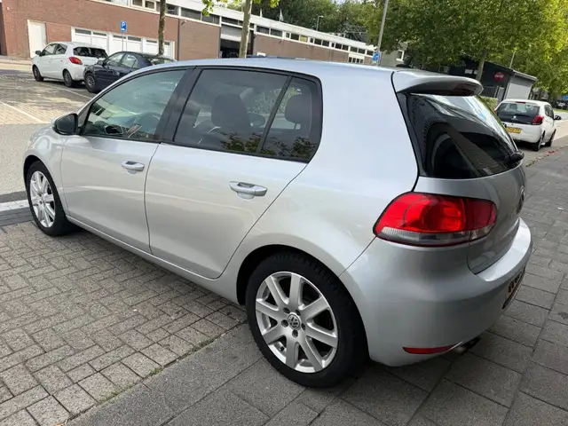 Volkswagen Golf view 7