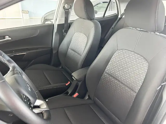 Kia Picanto view 8