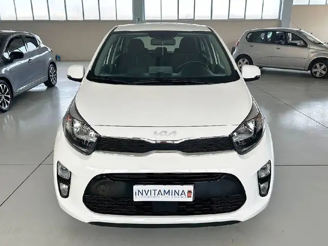 Kia Picanto view 2