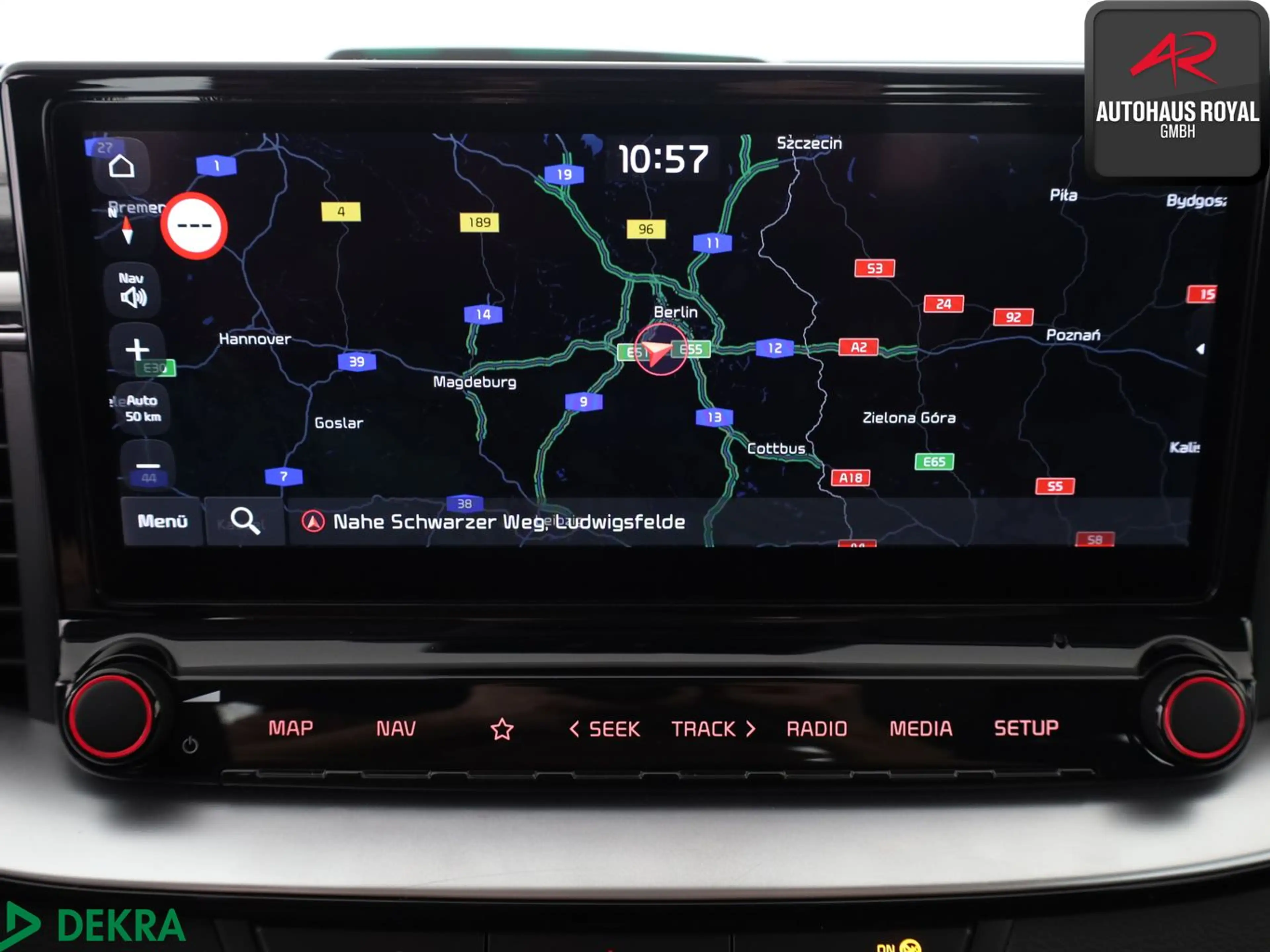 Kia Ceed / cee'd Sportswagon 1.6 Plug-in Hybrid SMARTKEY — photo 15