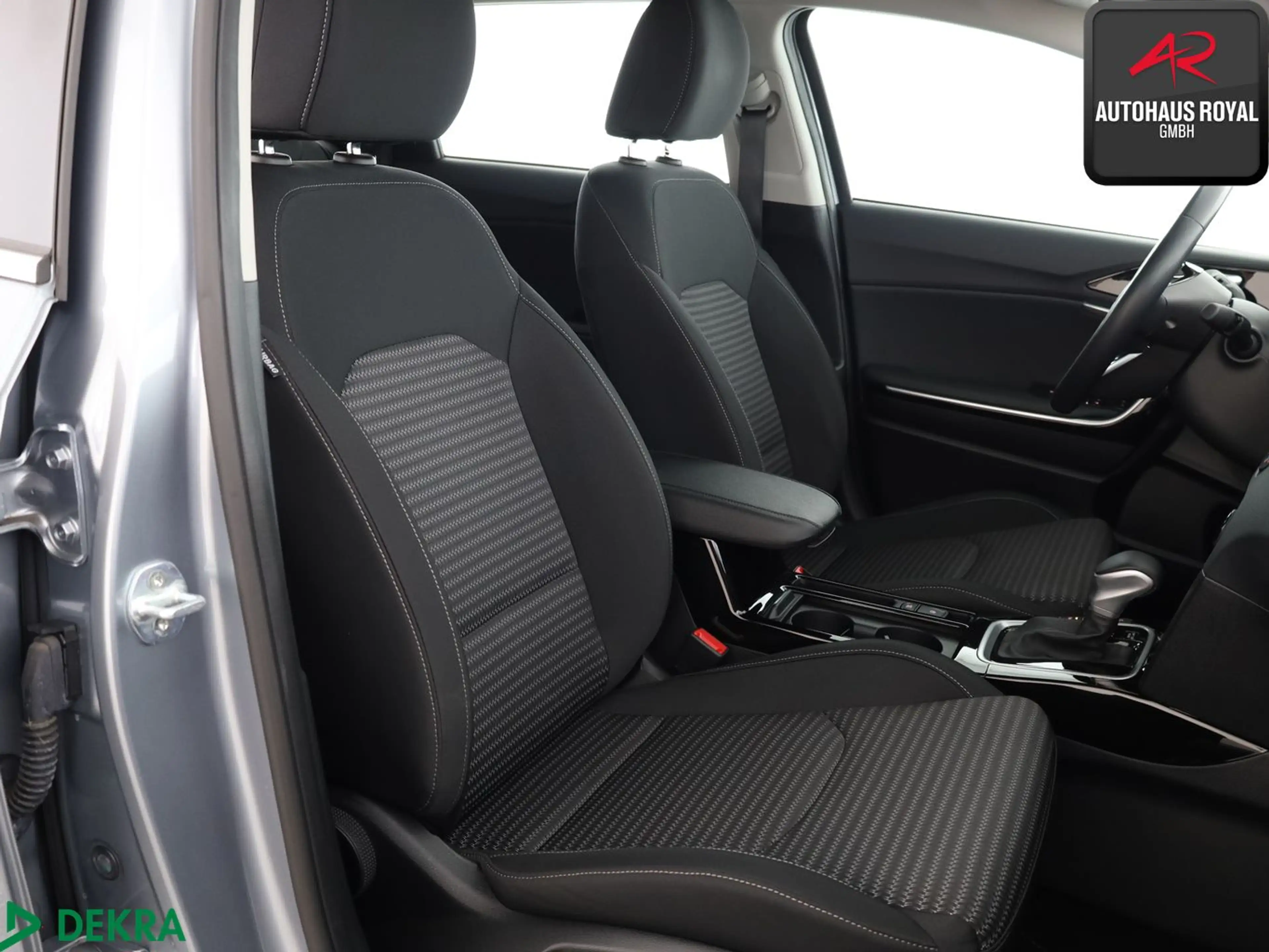 Kia Ceed / cee'd Sportswagon 1.6 Plug-in Hybrid SMARTKEY — photo 9