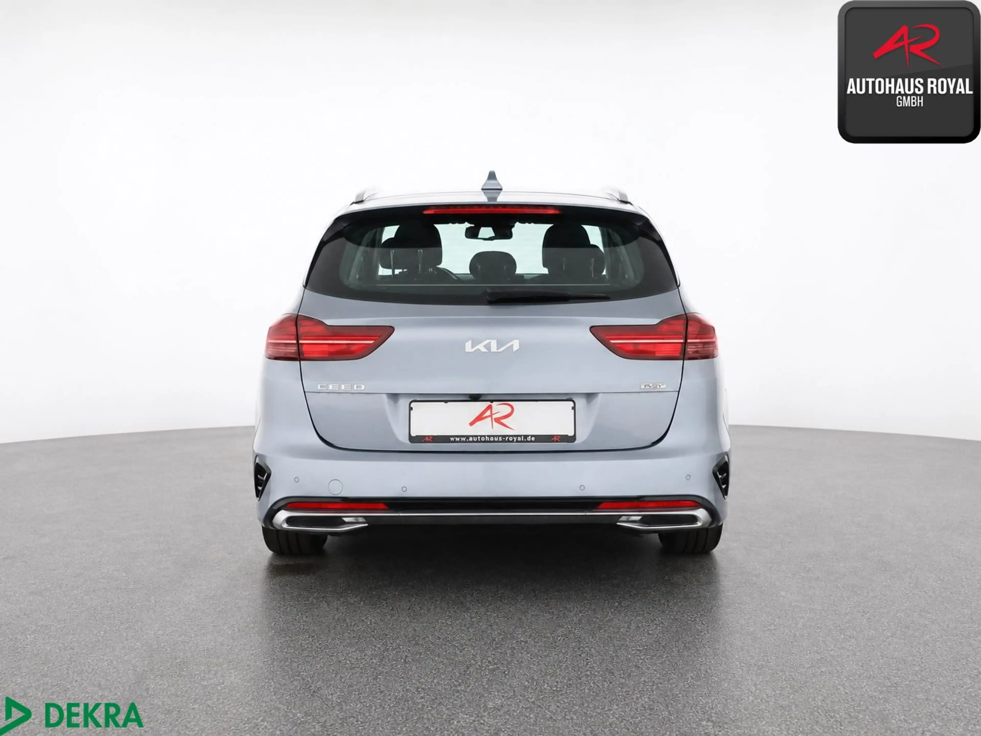 Kia Ceed / cee'd Sportswagon 1.6 Plug-in Hybrid SMARTKEY — photo 4