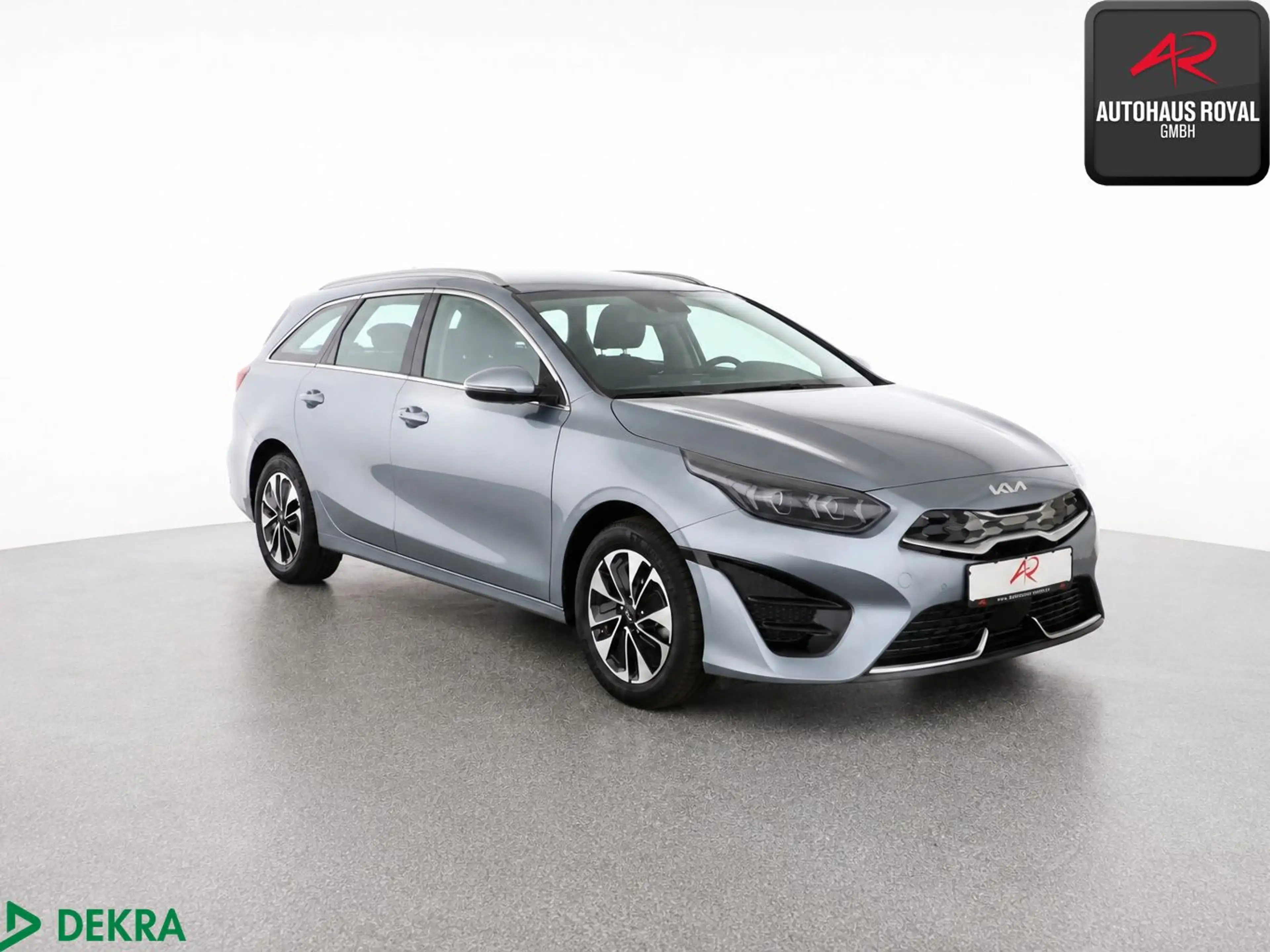 Kia Ceed / cee'd Sportswagon 1.6 Plug-in Hybrid SMARTKEY — photo 7