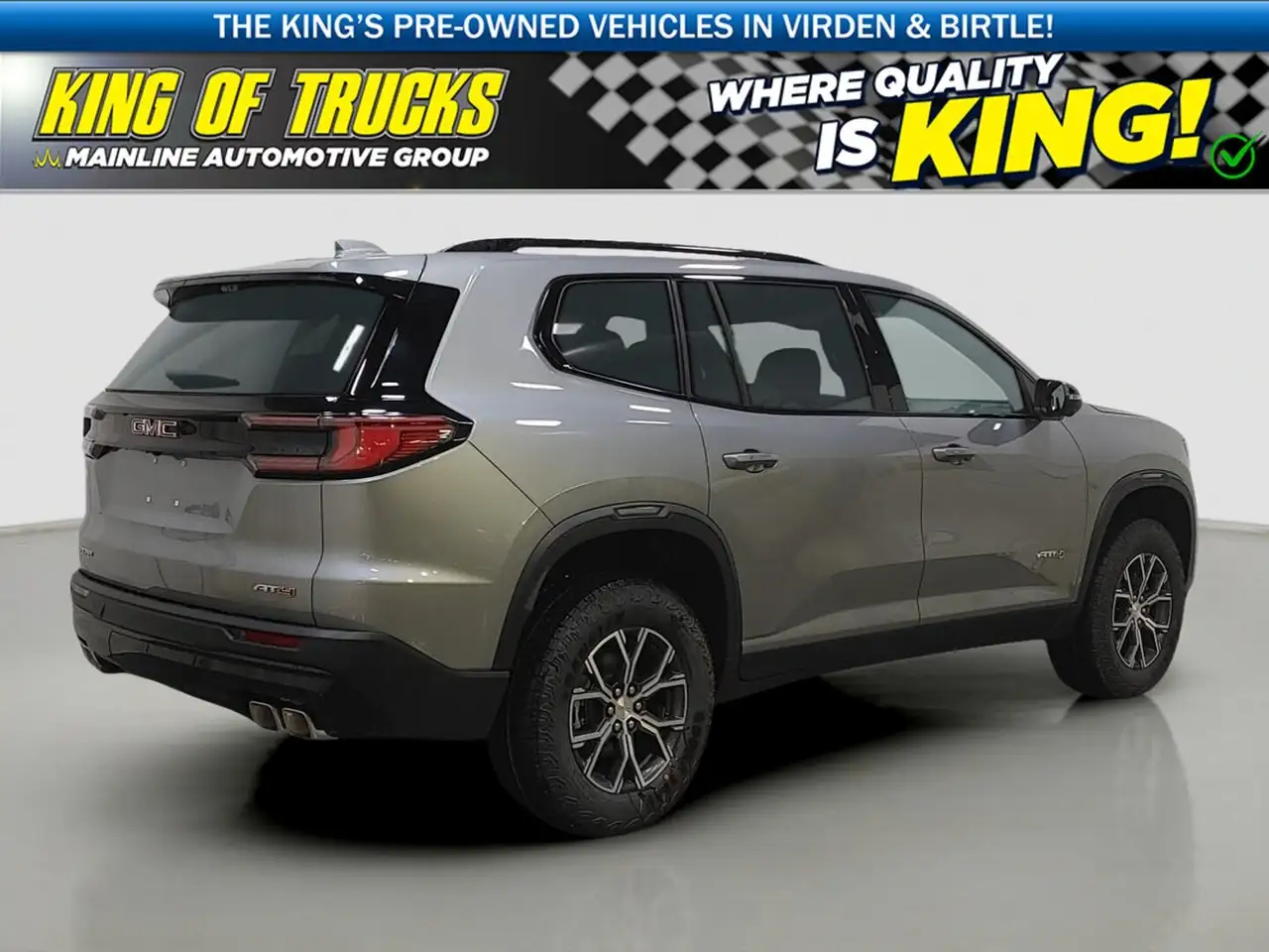 GMC Acadia снимка GMC Acadia