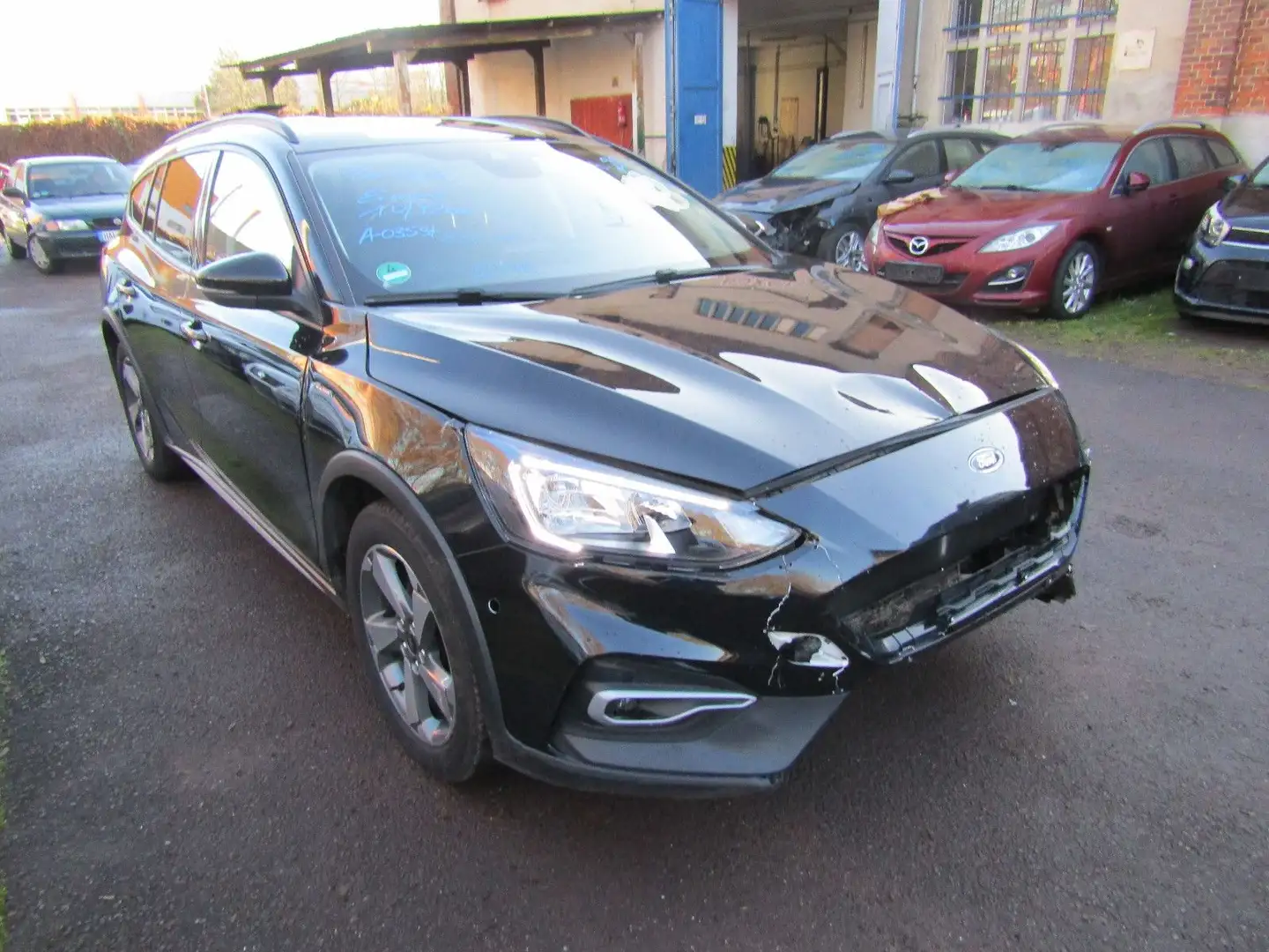 Ford Focus Turnier Active Schwarz - 1