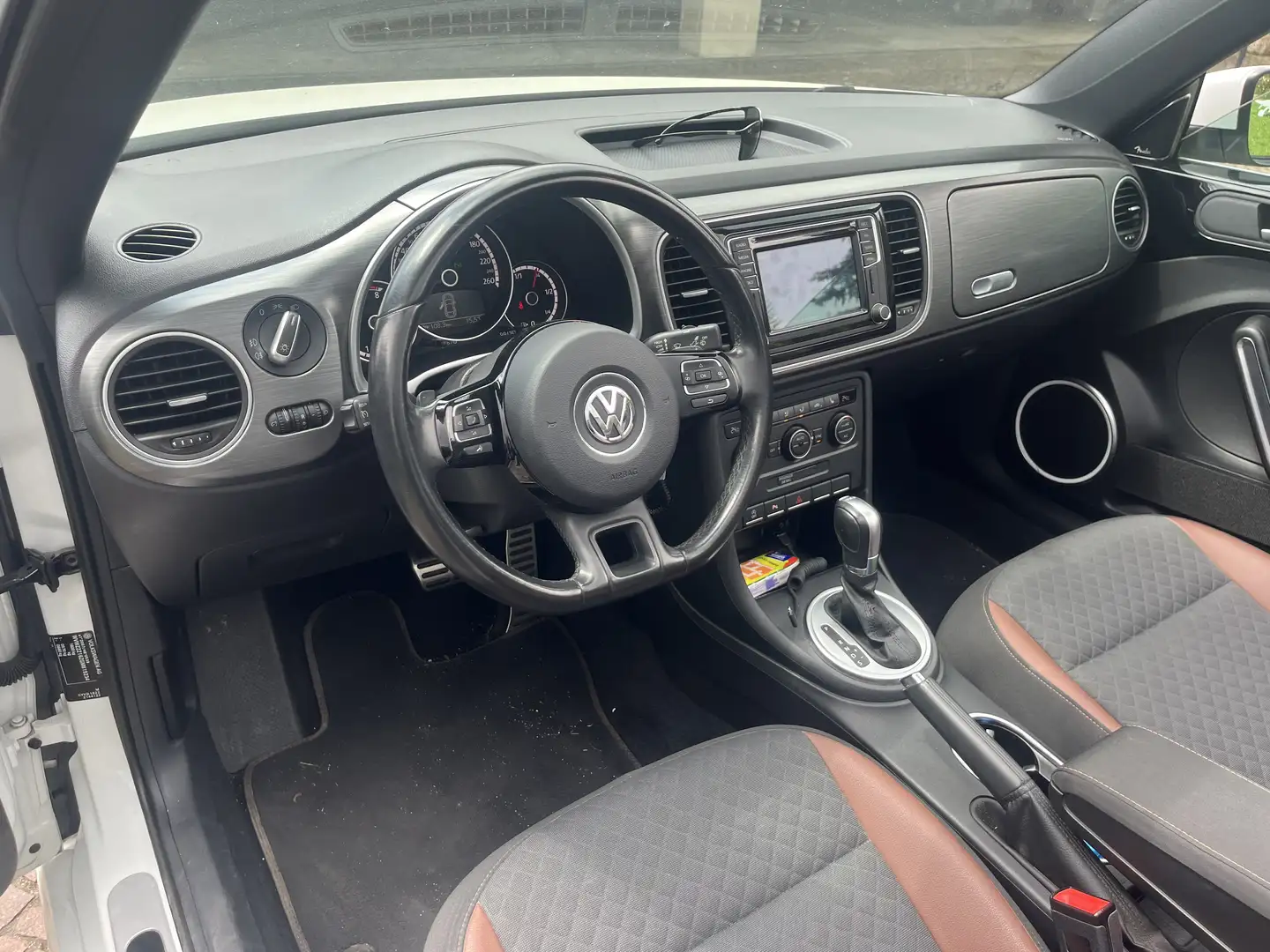Volkswagen Beetle 1.2 dsg Bianco - 2