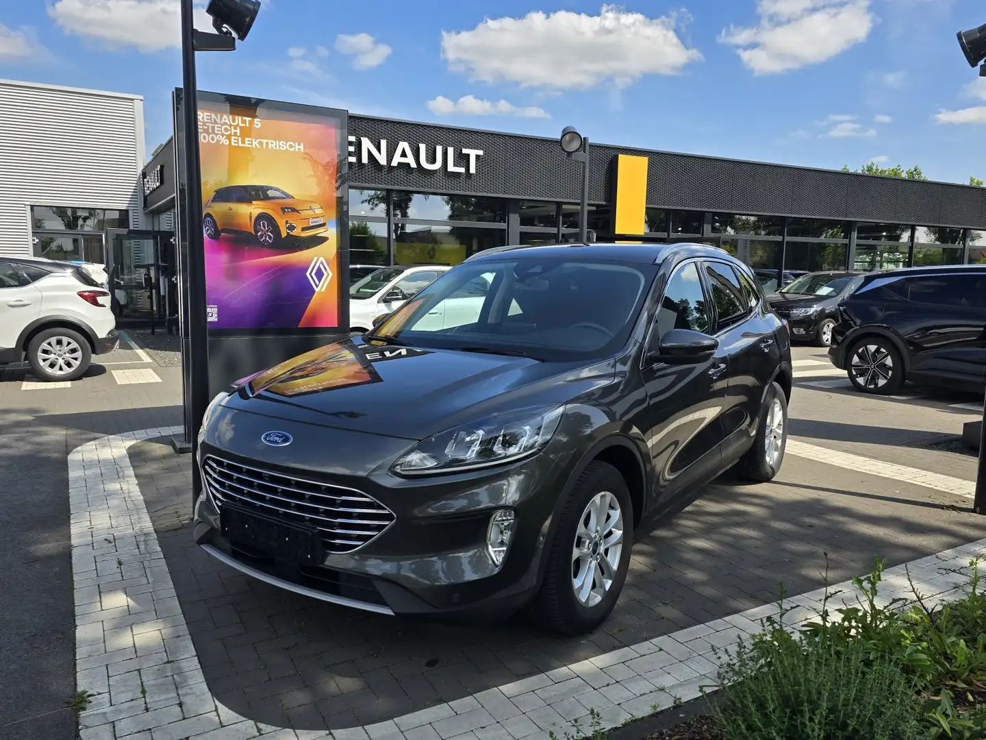 Ford Kuga 1.5 EcoBoost Titanium *Szhzg.*Kamera* Grau - 2
