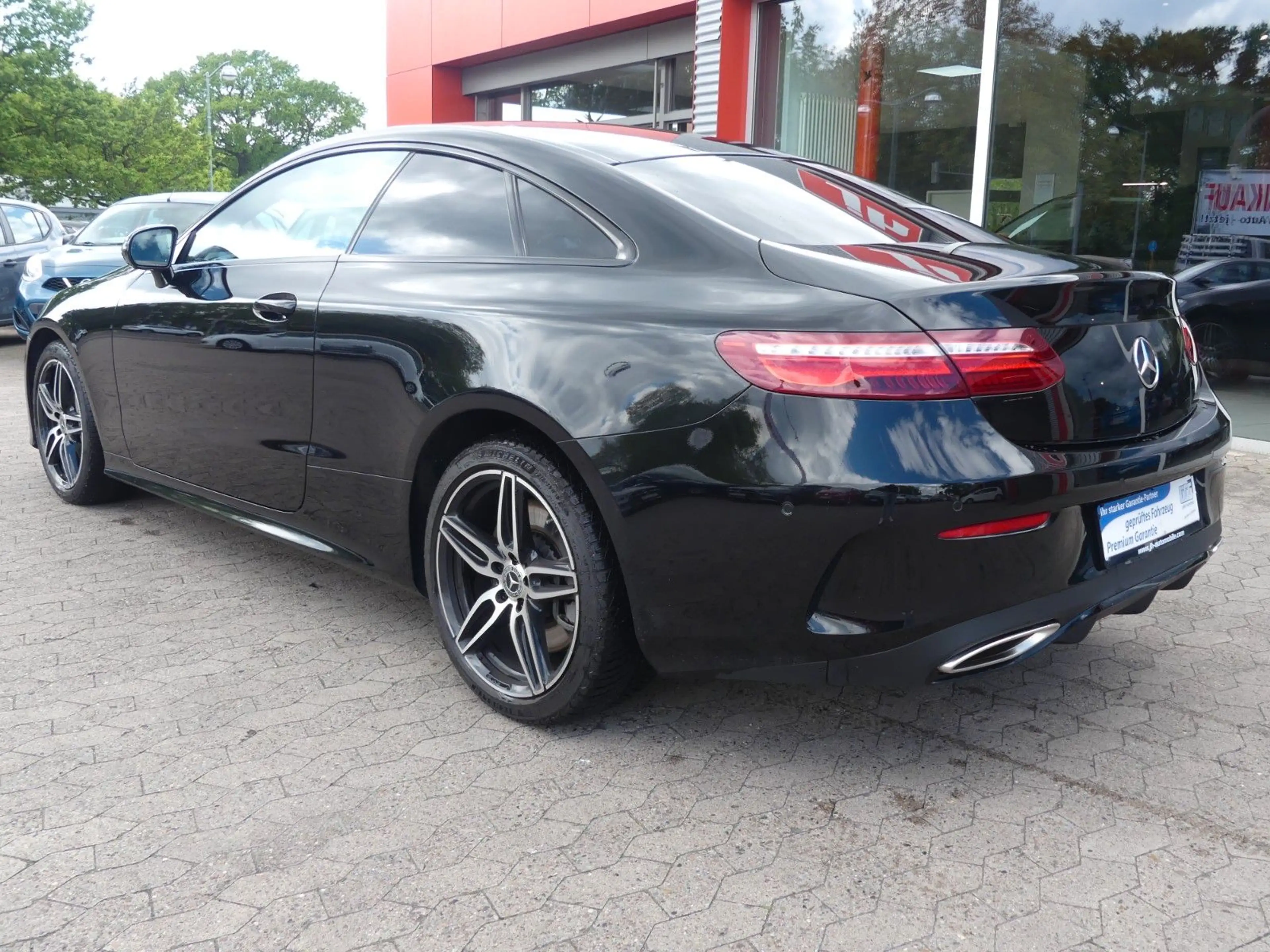 Mercedes-Benz E 450 Coupe 4Matic*AMG*Night*Burmester*Panorama — photo 3